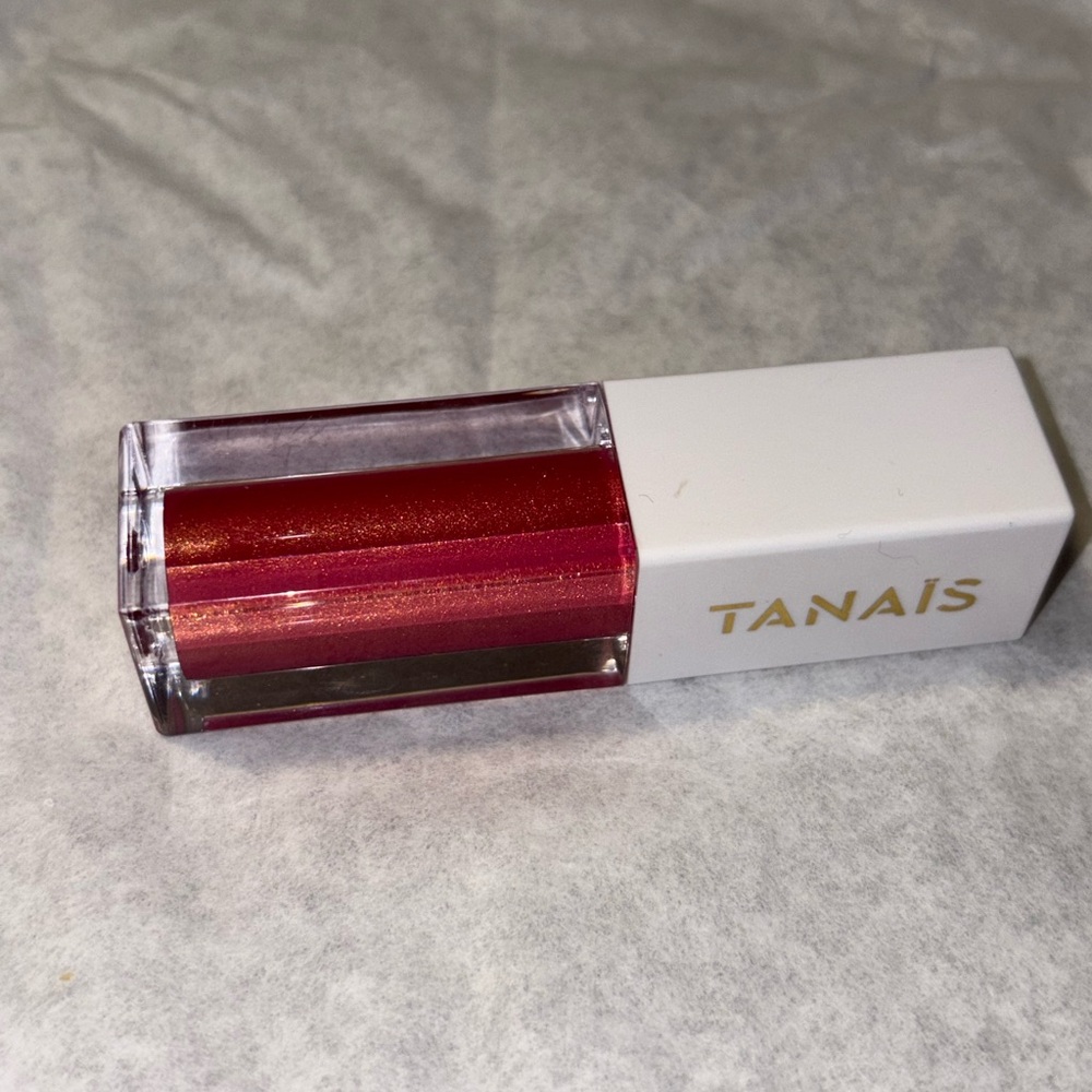 TANAÏS Pink Lip Gloss